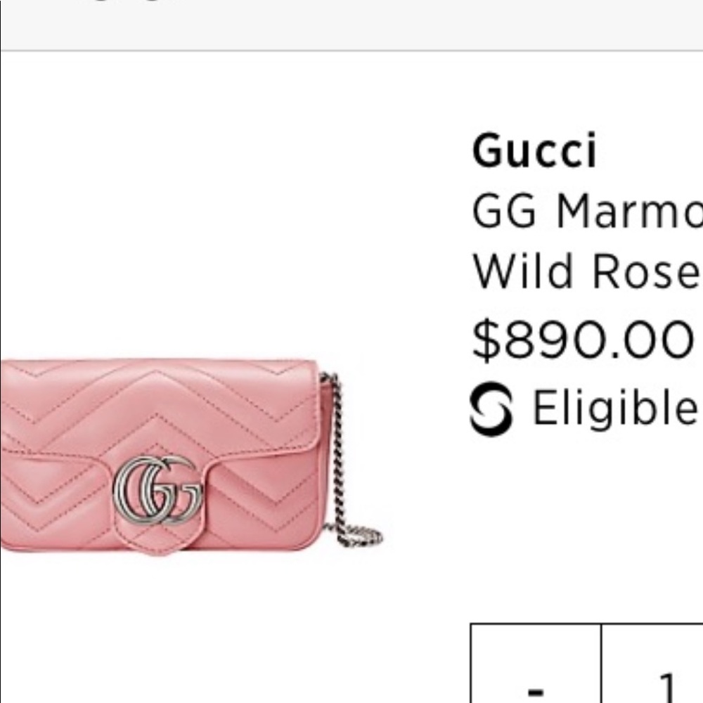 Cute mini pink bag worn twice still in good condition !